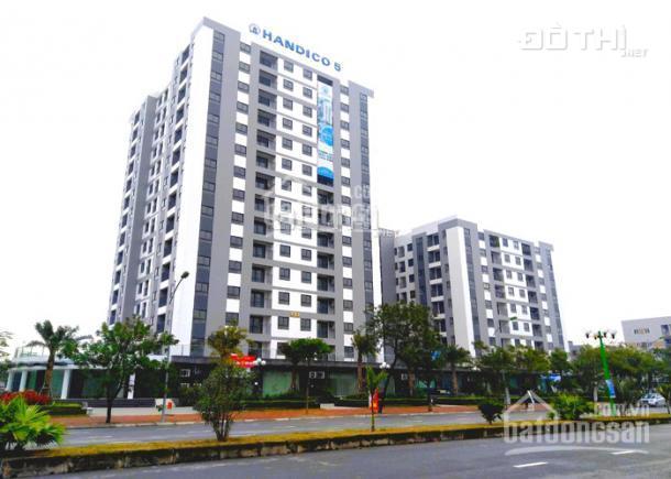 Nhượng lại căn 2PN( 72m2) tòa N08 Giang Biên, giá 2.4 tỷ bao phí, full Nội thất 14584818