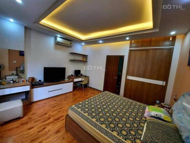 Bán nhà phân lô Hoàng Quốc Việt 60m2 4t chắc chắn lô góc, đường ô tô 7,9 tỷ có sân chơi chung rộng 14588420