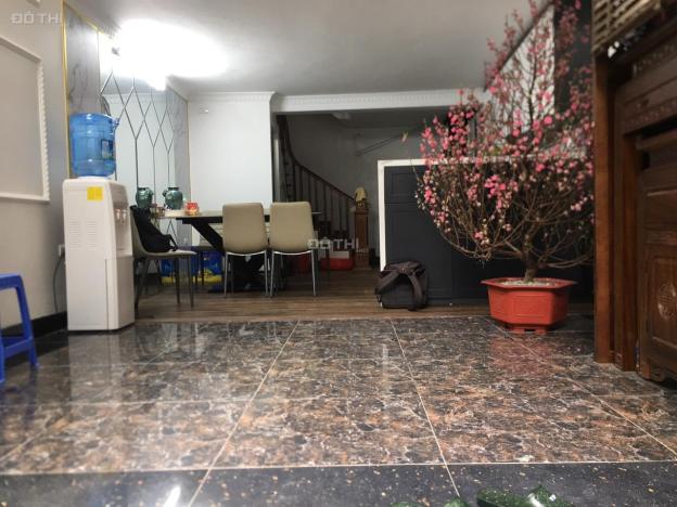 Chính chủ cần bán nhà Lô góc kinh doanh - gara - 7 chỗ dt 45m2 x 6 t ngõ thông 8,7 tỷ 14590271