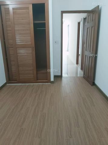 💥💥 cho thuê căn hộ 3pn - trống - ban công rộng - Cc BellezaQ 7- Dt 124m2 - Giá 10 triệu 14590621