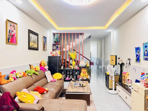 Chuyển chổ ở cần bán nhanh nhà 2 tầng nằm gần Chợ Ngọc Hiệp. Đường 2 ô tô né nhau 14590664