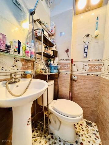 Chỉ 2.35 tỷ, nhà Quỳnh Mai, HBT, DT18m x4T, nở hậu, 2 thoáng, full nội thất 14557228