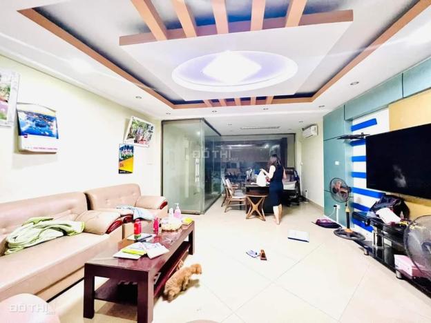 Bán nhà phố Lạc Trung.Hai Bà Trưng. 68m. 7 tầng. Mt 5m.giá chỉ 12 tỷ. Thang máy. Kinh doanh. Gara. 14595404