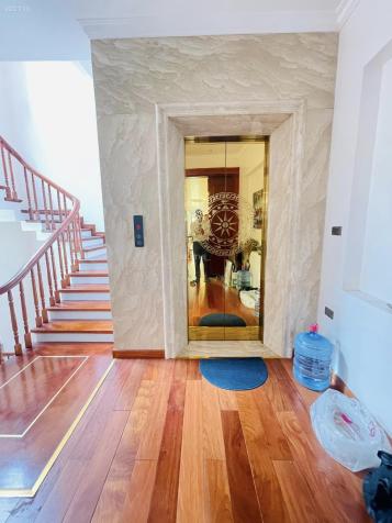 Nhà mặt phố Trương Định, lô góc 2 mặt tiền 125m2 x 7T thang máy, giá 28 tỷ, 0985868893 14598164