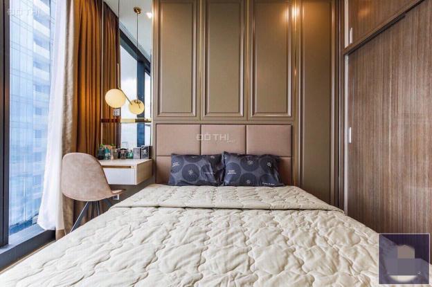 Cho thuê căn hộ chung cư tại Dự án Vinhomes Golden River Ba Son, Quận 1, Hồ Chí Minh diện tích 72m2 14599635