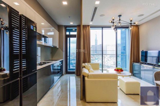 Cho thuê căn hộ chung cư tại Dự án Vinhomes Golden River Ba Son, Quận 1, Hồ Chí Minh diện tích 72m2 14599635