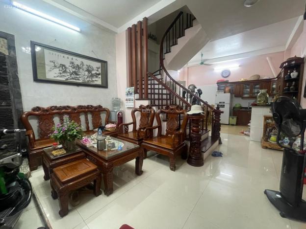 Cần bán gấp nhà ngõ 79 Cầu Giấy 45m2, 5T,  nhỉnh 5 tỷ 14601947