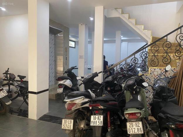 Tòa nhà cho thuê Phố Chùa Láng, oto tránh 30m - 82m2 - 21 phòng kk - 8 tầng, bán 13.1 tỷ, giảm 1 tỷ 14602734