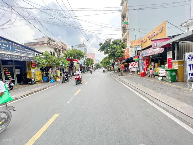 Cần bán khách sạn mặt tiền 20 Lý Phục Man Quận 7 giá 21 tỷ 14603187