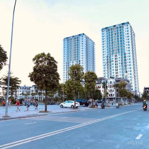 Suất ngoại giao CĐT chỉ 5,1 tỷ/căn 102m2 full nội thất cao cấp tại HC Golden City Long Biên Hà Nội 14607138
