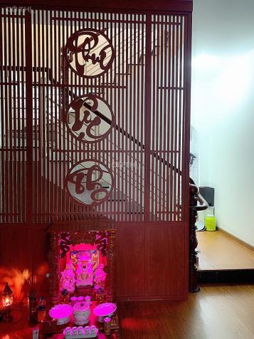 🌹🌹🌹 15tr/tháng - 3 tầng- Nhà đẹp sàn gỗ có sẵn nội thất, Trần Xuân Soạn , P.Tân Hưng Q7 gần Bv T 14607925