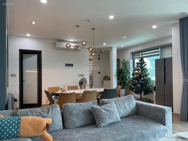 Bán nhà riêng mặt phố Quảng An,  186m2, 7 tầng, 4 phòng ngủ, 2 cổng, sân vườn, ở và kinh doanh 14608003