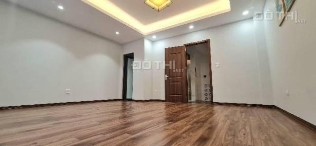 Nhà mới hoàn thiện, đẹp nhất phố Nguyễn an ninh, hoàng mai 40m2 5 tầng thang máy 7,9 tỷ. 14611090