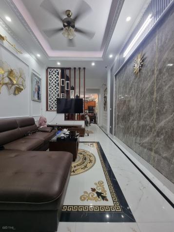 Cần bán gấp nhà ngõ 210 Hoàng Quốc Việt 50m2, 6T, đẹp về ở ngay, tặng nội thất, hơn 7 tỷ 14612498