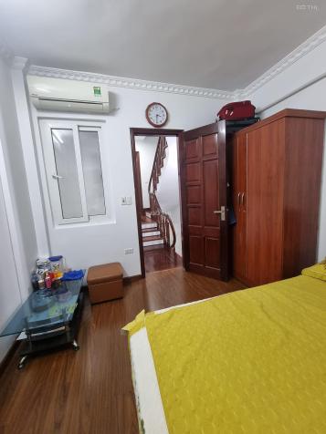 Cần bán gấp nhà ngõ 210 Hoàng Quốc Việt 50m2, 6T, đẹp về ở ngay, tặng nội thất, hơn 7 tỷ 14612498