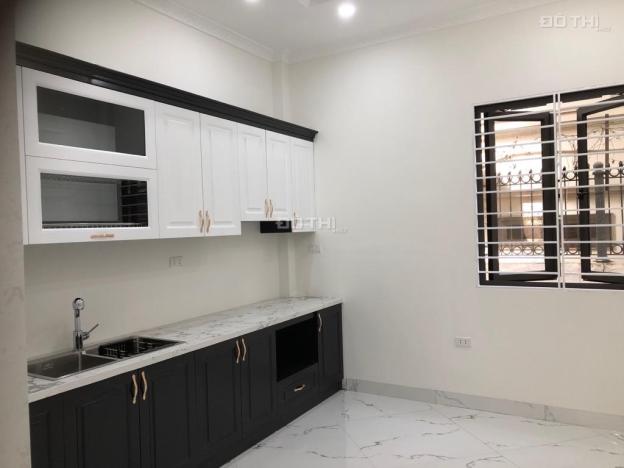 Bán nhà 147 phố TÂN MAI.HOÀNG MAI. DTSD 60M. 6 TẦNG. Ô TÔ VÀO NHÀ. THANG MÁY. GIÁ CHỈ HƠN 8 TỶ 14612792