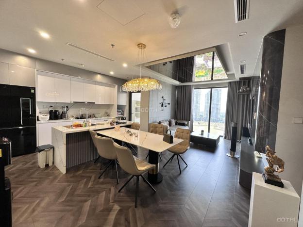 Chính chủ cần bán rất gấp căn hộ 4PN Vinhomes westpoint 125m tầng trung ban công ĐN giá 9 tỷ 14612850