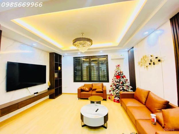 Nhà cực đẹp  Trần Quốc Hoàn, ngõ thông ,ở Sướng  50 m- nhinh 5 tỷ. ô tô 14614741