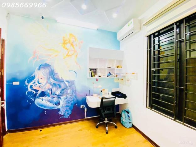 Nhà cực đẹp  Trần Quốc Hoàn, ngõ thông ,ở Sướng  50 m- nhinh 5 tỷ. ô tô 14614741