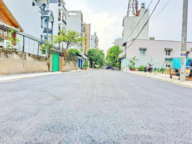 Cần bán 3 lô đất liền kề mặt tiền Đường Số Bình Thuận Quận 7 (cạnh Lâm Văn Bền). 14615377