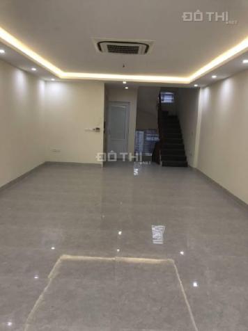 Cho thuê nhà Thượng Thanh 80Mx5T thang máy, vỉa hè rộng, văn phòng 14617955