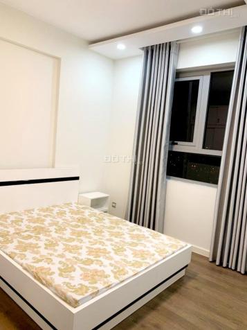 Bán gấp 2PN LuxGarden, nhà trống, 2 tỷ3, sổ hồng sẵn. LH: 0978272427 (có Zalo) 14460851