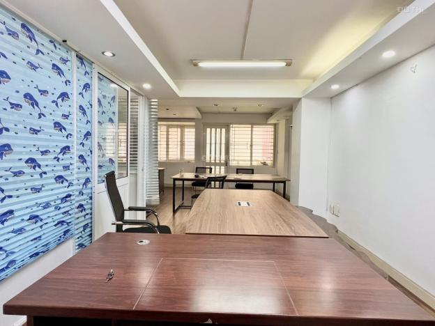 Cho thuê văn phòng nhà phố Hưng Gia 35m2, có sẵn bàn ghế, giá 8 triệu/tháng 14624988