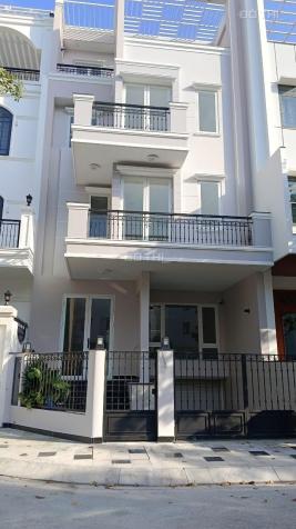 Bán nhà phố 126m2 đất dự án biệt thự cao cấp Saigon Mystery Villas, Quận 2 giá tốt. LH 0908526586 14625197