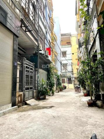 Bán nhà ở Trần Duy Hưng 5 tầng, DT 45m vài bước chân ra phố bán giá 6.35 tỷ:0961637026 14632199