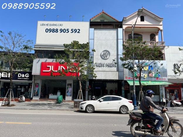 Cho thuê nguyên căn nhà mặt phố đường Nguyễn Văn Cừ, Tp. Vinh, Nghệ An (DT 170m2x2.5 tầng-MT 8.3m) 14638567