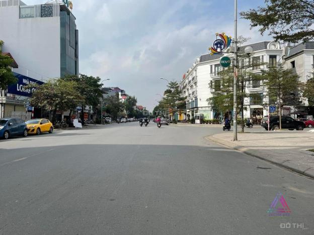 Duy nhất 90m2 shophouse Sông Hồng đã hoàn thiện mặt phố Thành Trung, Gia Lâm 14643234