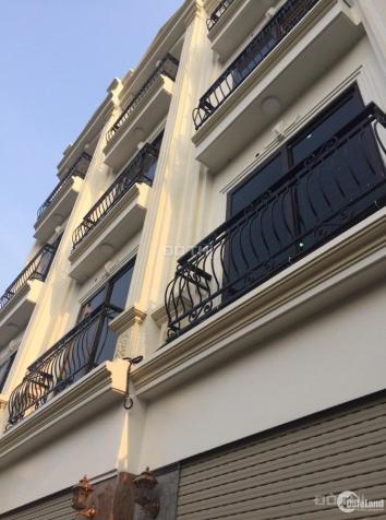 Cho thuê nhà ngõ 99 Trịnh Công Sơn 5 tầng, full đồ cách phố đi bộ 30, vào ở ngay 14644991