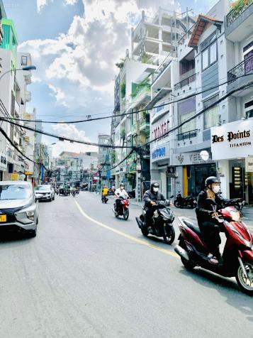 Cho thuê nhà mặt tiền Huỳnh Văn Bánh, PN, 5 phòng ngủ, giá 28tr 14647115