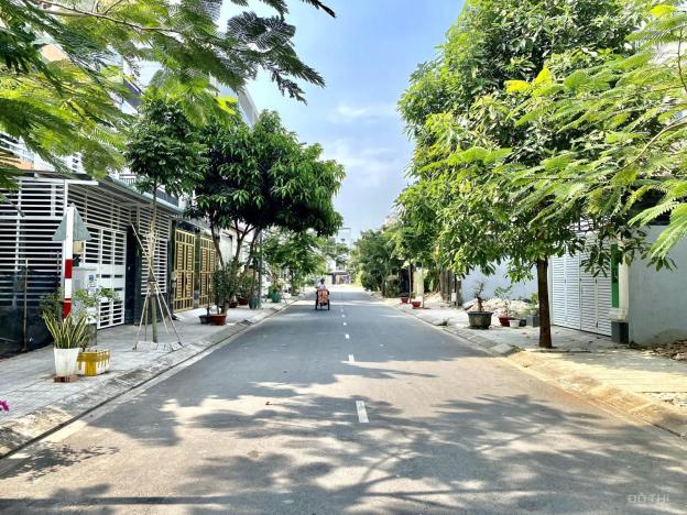 Hùng Cát Lái-bán lô Ninh Giang, DT 5x17m (85m2), đường thông 12m, có móng, có sổ công ty giá 4.8 tỷ 14648135