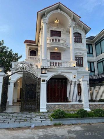 Bán nhà tại Đường Đỗ Xuân Hợp, Phước Long B, Quận 9, Hồ Chí Minh diện tích 240m2 giá 21 tỷ 14653924