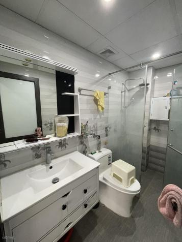 Bán nhà Dân Xây đối diện AEON MALL Long Biên, 33m² x 5T - 3PN 14656237