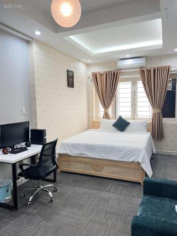 Cho thuê khách sạn cao cấp 15 phòng ở Phú Mỹ Hưng vị trí đẹp giá tốt 14659967