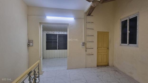 Đường đôi Tân Mai, mặt ngõ ô tô tránh, sát phố, 82m2, MT 7.5m, giá 16.5 tỷ, 0985868893 14662606