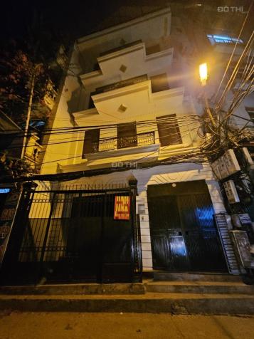 Cho thuê nhà Nguyễn khánh toàn 4T x 55m2, oto đỗ cửa ở làm  VP, bán hàng online 14665581