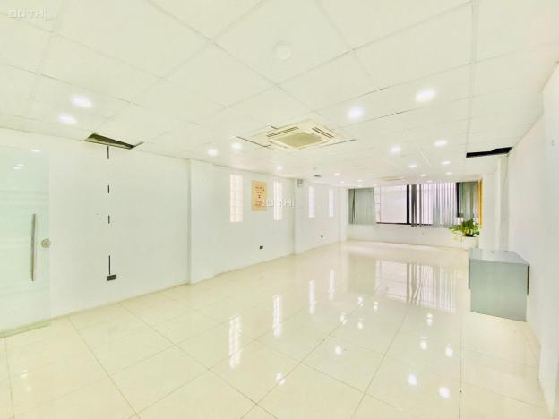 Cho thuê nhà mặt phố Hồ Tùng Mậu 110m2 x 5 tầng làm showroom, ngân hàng, nhà hàng 14667355