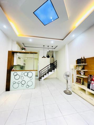 Cho thuê nhà đầy đủ nội thất hẻm Đỗ Tấn Phong, Quận Phú Nhuận. 14668828