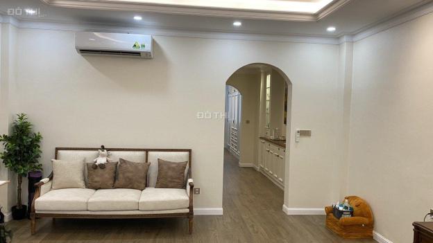 Cho thuê nhà Biệt thự 24b Đặng Văn Ngữ, Quận Phú Nhuận. Gần nhà thờ Ba Chuông 14671832