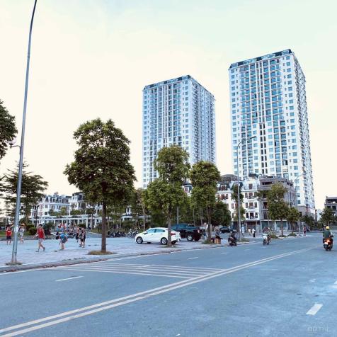 Gia đình cần bán căn hộ 3 PN giá tốt nhất dự án HC Long Biên Hồng Tiến 14672643