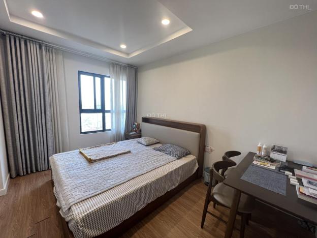 Chính chủ chuyển công tác cần bán gấp căn hộ 2 phòng ngủ rất đẹp KĐT Nam Cường, Hoàng Quốc Việt. 14677090