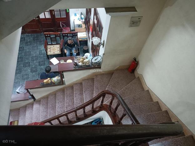 TRUNG TÂM CẦU GIẤY NHÀ LÔ GÓC 72M2 X 4 TẦNG Ô TÔ ĐỖ CỬA NGÕ THÔNG PHỐ LỚN 14682890