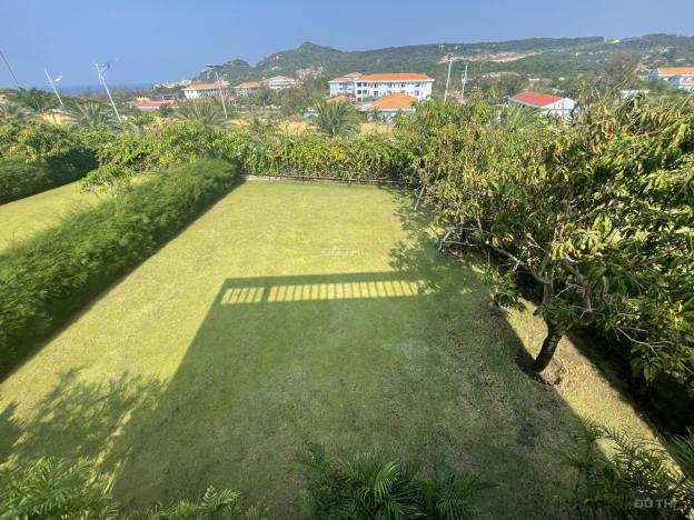 BÁN BIỆT THỰ KN PARADISE VIEW  GOLF - BIỂN BÃI DÀI DT: 493m2 GIÁ CHỈ 26TY LH 0917678685 13954603