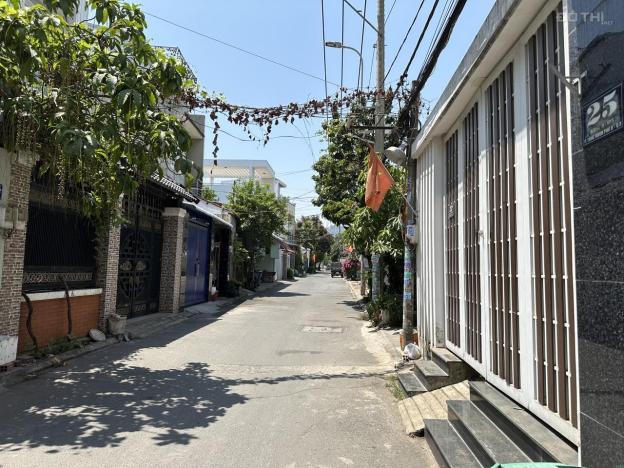 Bán nhà mặt tiền đường ngay Tăng Nhơn Phú - 65m2 giá chỉ hơn 5 tỷ 14685804