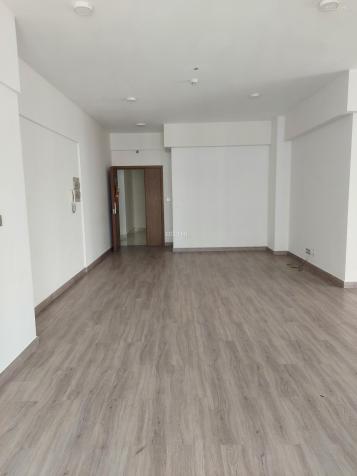 Bán Penthouse LuxGarden, 3PN, có sân vườn riêng, sổ hồng. Giá 4TỶ9. LH 0978 272427(có Zalo) 13141520