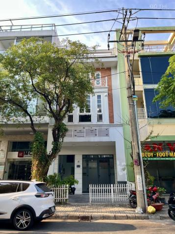 Bán nhà phố mặt tiền đường 17m khu Thương Mại Giải Trí, Phú Mỹ Hưng 14687056