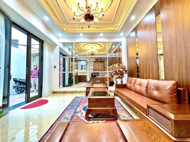 CẦN BÁN NHÀ BIỆT THỰ TRUNG KÍNH, VỊ TRÍ ĐẮC ĐỊA, CỰC HIẾM, SIÊU VIP, 160 M2, 45 TỶ 14690541